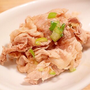 【5分で簡単おかず】豚小間のネギ醤油ラーメン味